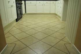 A vinyl kitchen floor fitted by Reform Flooring